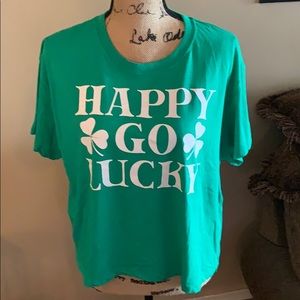 NWT “Happy Go Lucky” Tee - Sz Juniors 1X